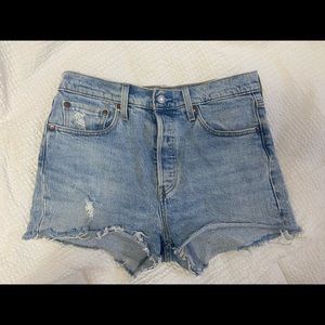 Levi’s 501 denim shorts